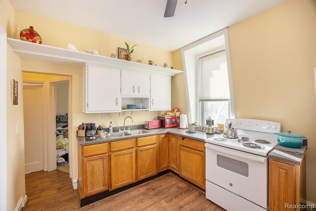 5550 MAIN Street, Dryden, MI 48428 — Photo 17
