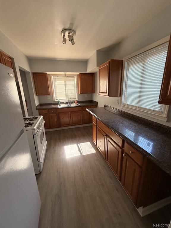 415 Martin Luther King Jr Boulevard N, Pontiac, MI 48342 — Photo 5
