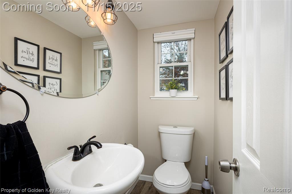 363 Hampton Court, South Lyon, MI 48178 — Photo 11