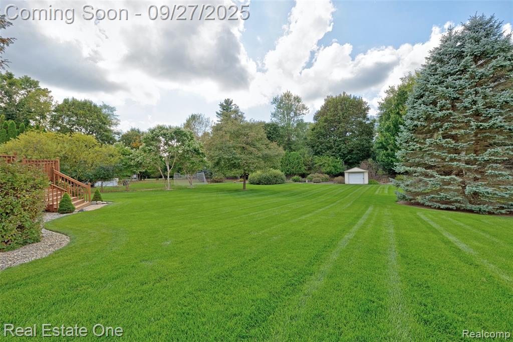 90 Crescent Hill Drive, Ortonville, MI 48462 — Photo 71