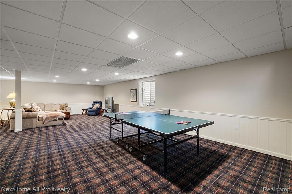 838 Knolls Landing Drive, 6, Milford, MI 48381 — Photo 30