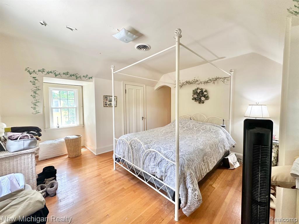 622 CLARK Street, Owosso, MI 48867 — Photo 33