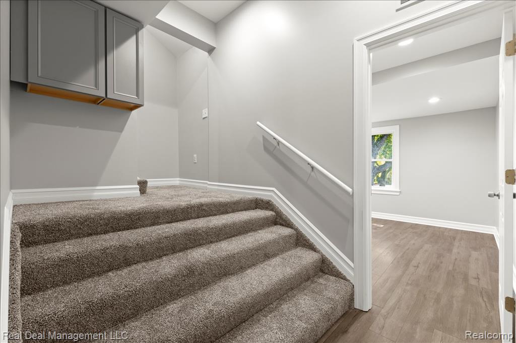 4414 Monroe Avenue, Waterford, MI 48329 — Photo 28