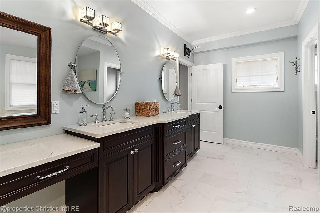 525 Broadacre Avenue, Clawson, MI — Photo 35