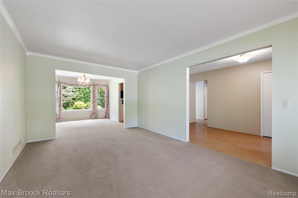 683 Thurber Drive, Troy, MI 48085 — Photo 14