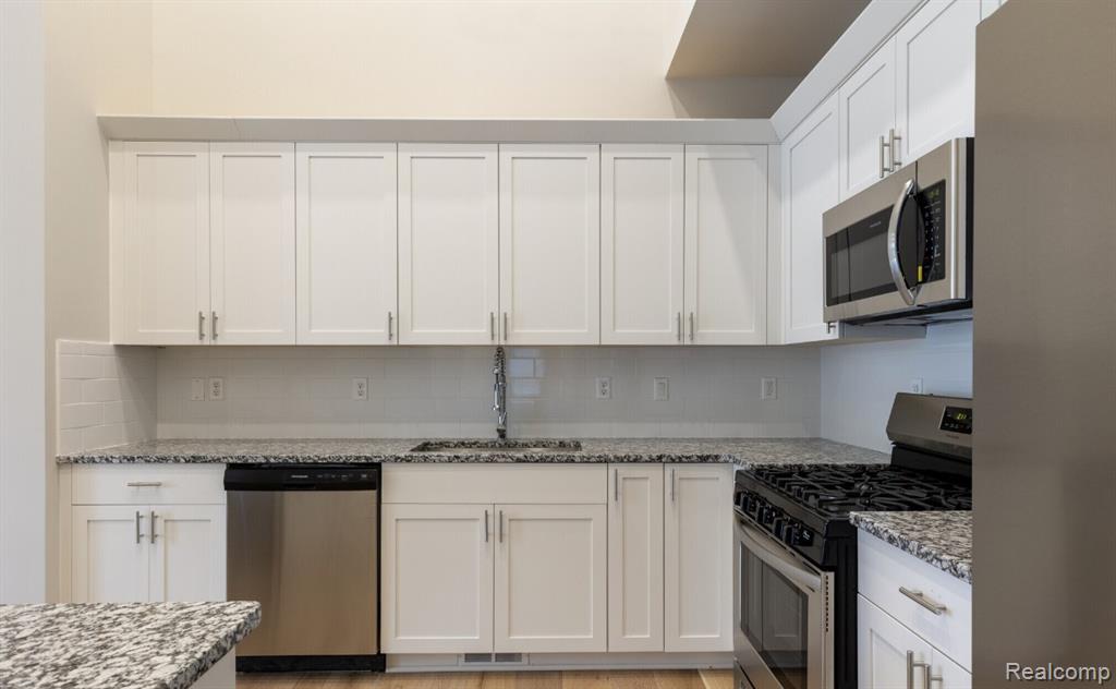 4308 Navin Field Lane, Troy, MI 48085 — Photo 4