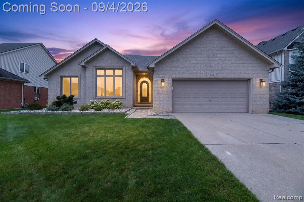 46743 Landings Drive, Macomb, MI 48044