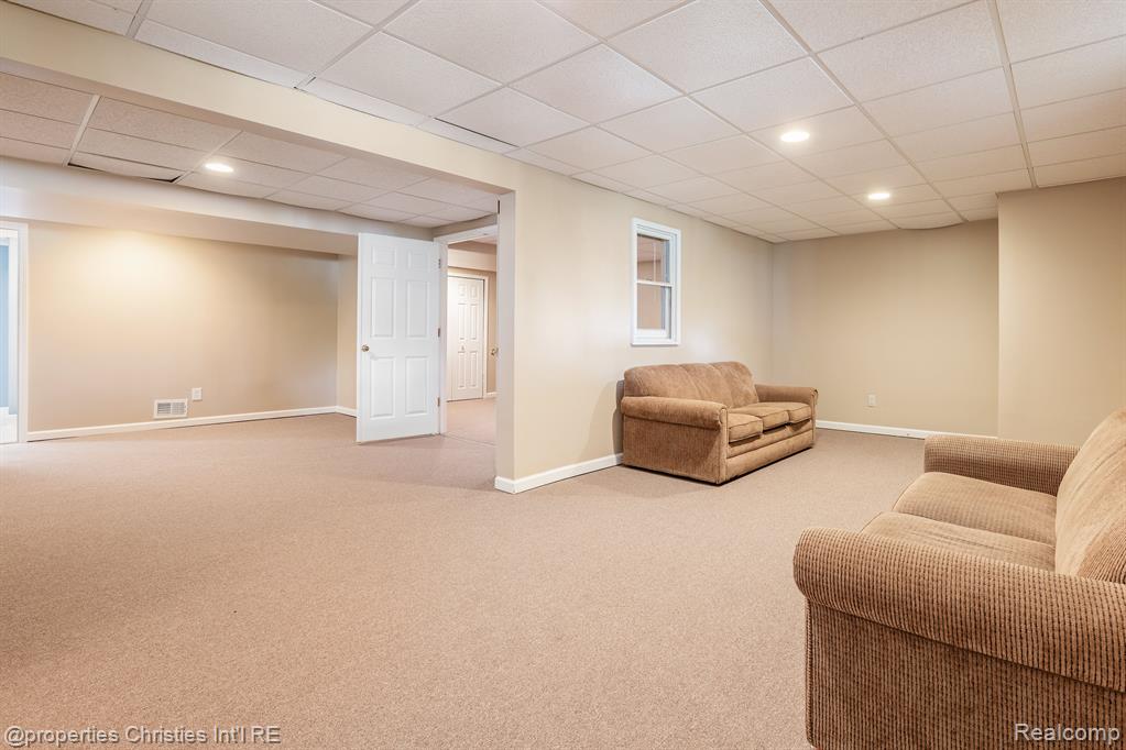 42833 HUNT CLUB Boulevard, Sterling Heights, MI 48314 — Photo 57