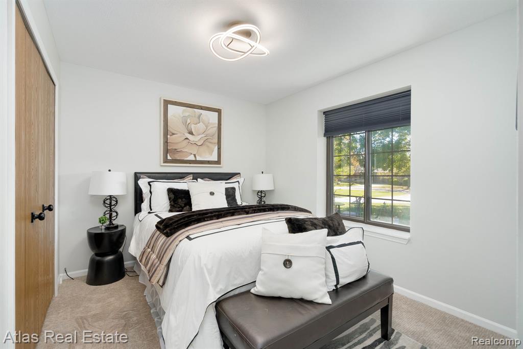 5007 Sandalwood Drive, Grand Blanc, MI 48439 — Photo 26