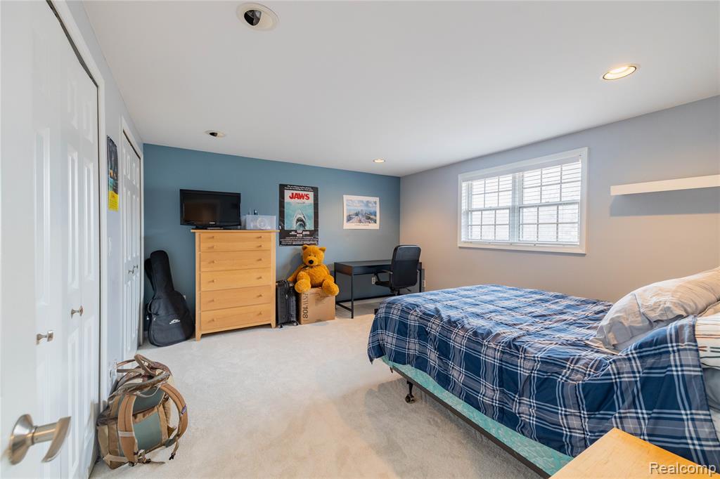26029 Waterbury Way, Grosse Ile, MI 48138 — Photo 38