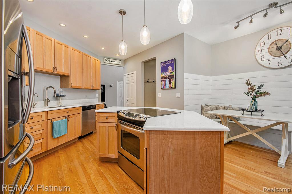 4090 ROLLING ACRES DRIVE, Hartland, MI 48353 — Photo 5