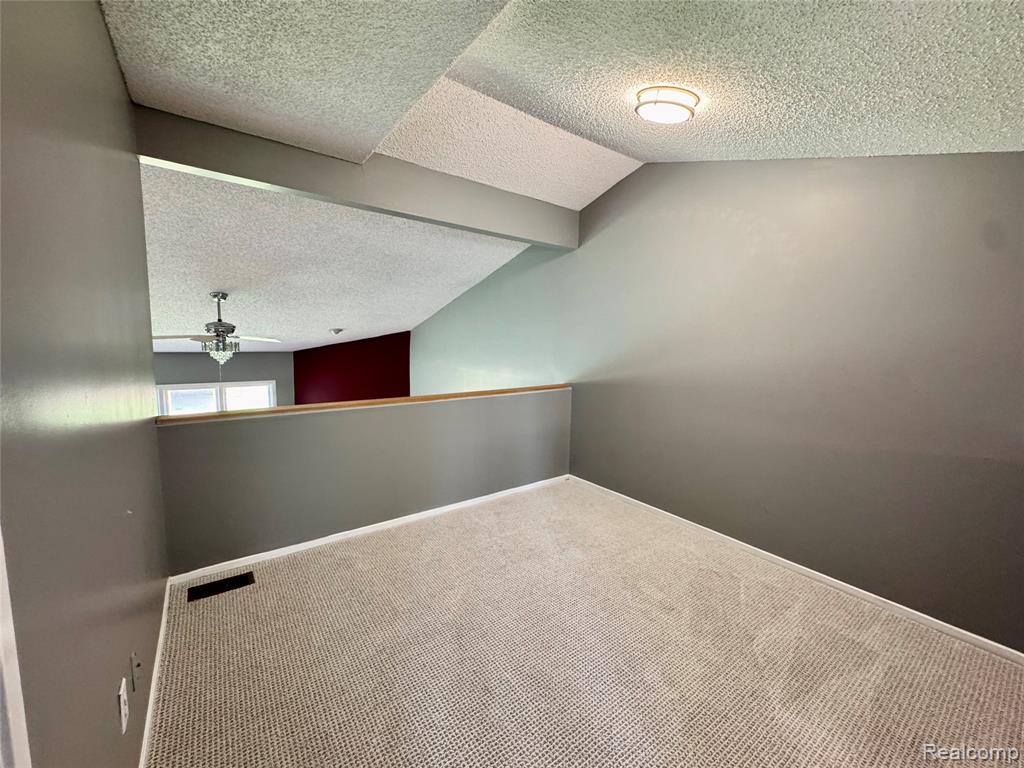 4180 Colorado Lane, West Bloomfield, MI — Photo 18