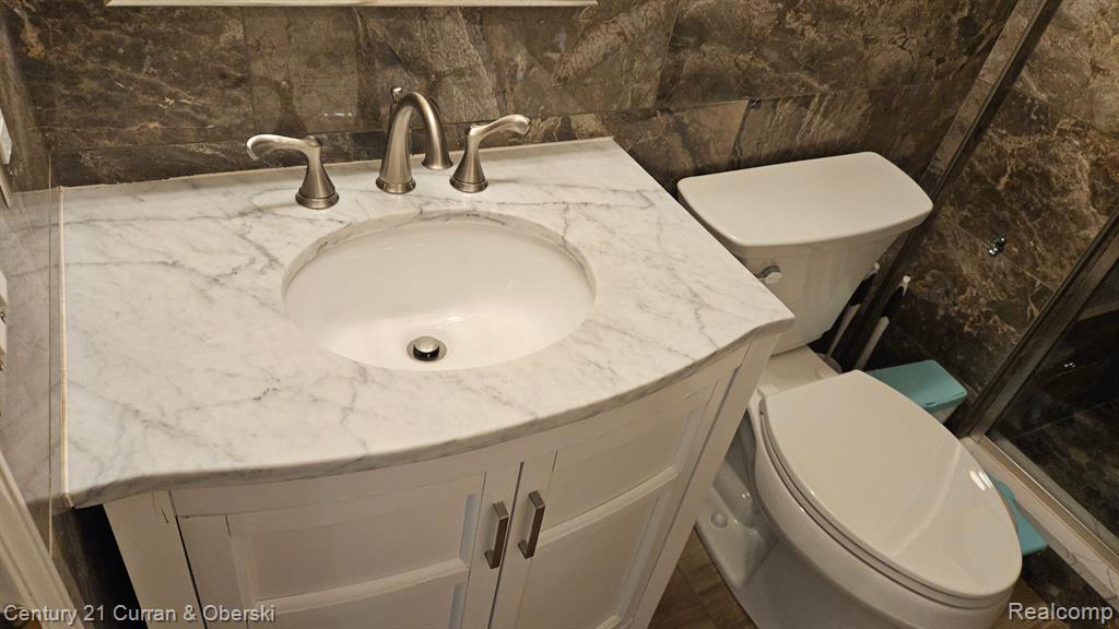 4318 Schaefer Road, Dearborn, MI 48126 — Photo 8