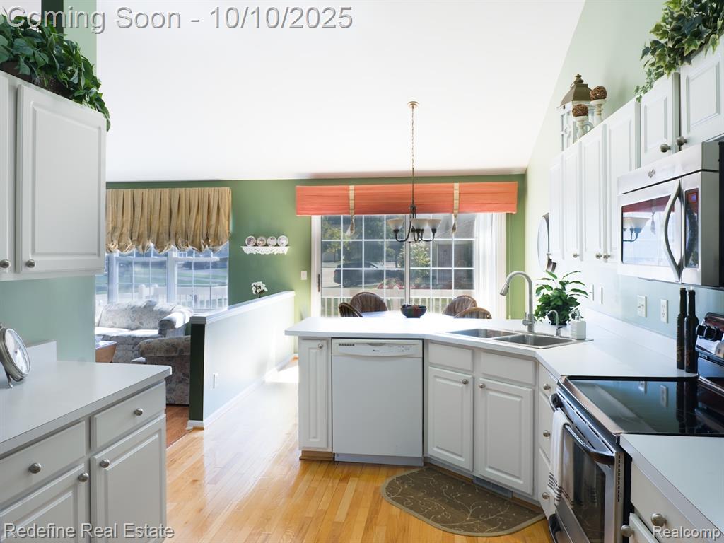 46502 Killarney Circle, Canton, MI 48188 — Photo 16
