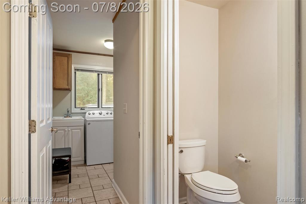 7498 Quail Ridge Drive, Dexter, MI 48130 — Photo 27
