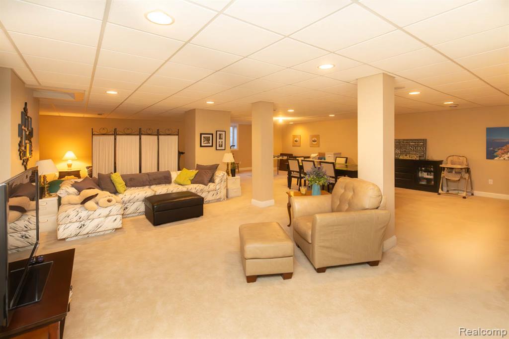 45042 S Broadmoor Circle, Northville, MI, 48168