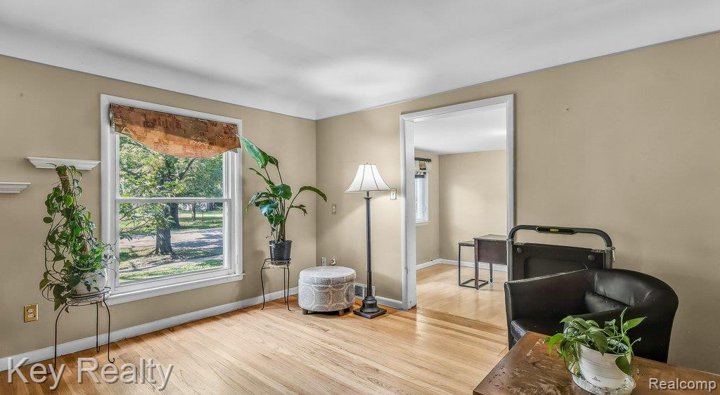 28611 Lathrup Boulevard, Lathrup Village, MI 48076 — Photo 14