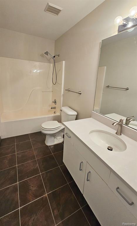 41780 WEBSTER, Novi, MI — Photo 23