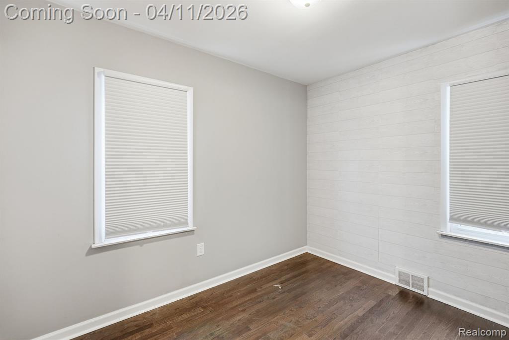 23360 Battelle Avenue, Hazel Park, MI 48030 — Photo 15