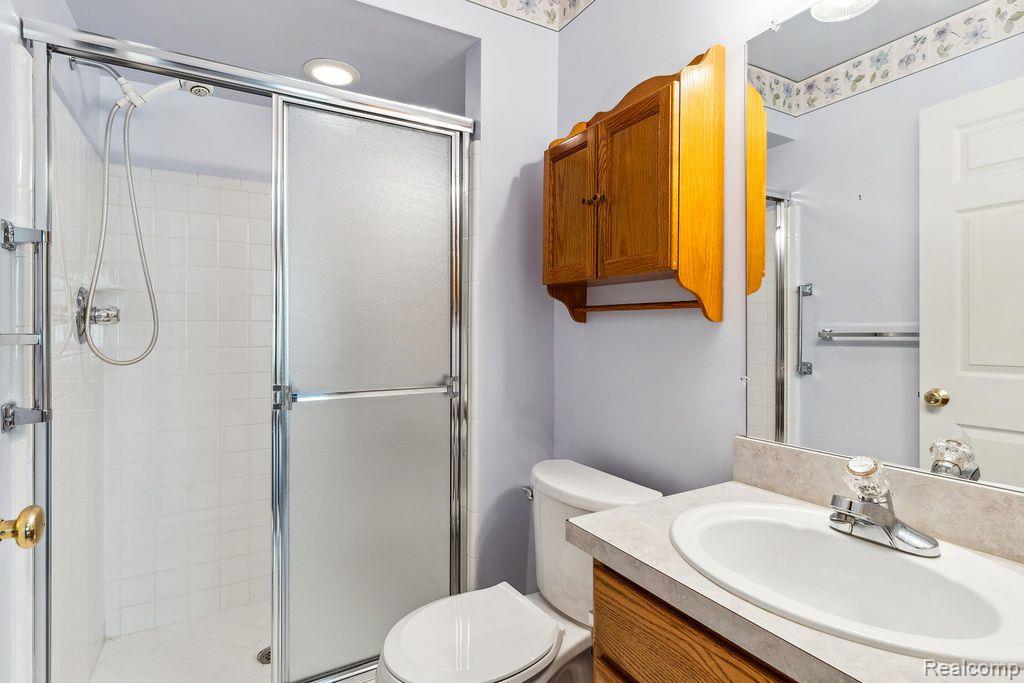 41446 REDMOND, Clinton Twp, MI 48038 — Photo 20
