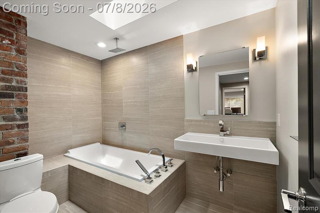 4409 W Orchard Hill Drive, Bloomfield Hills, MI 48304 — Photo 21