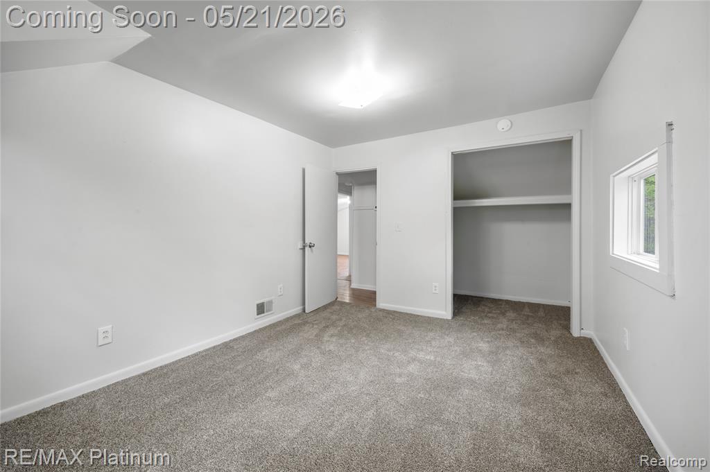 6116 Lapeer Road, Burton, MI 48509 — Photo 21