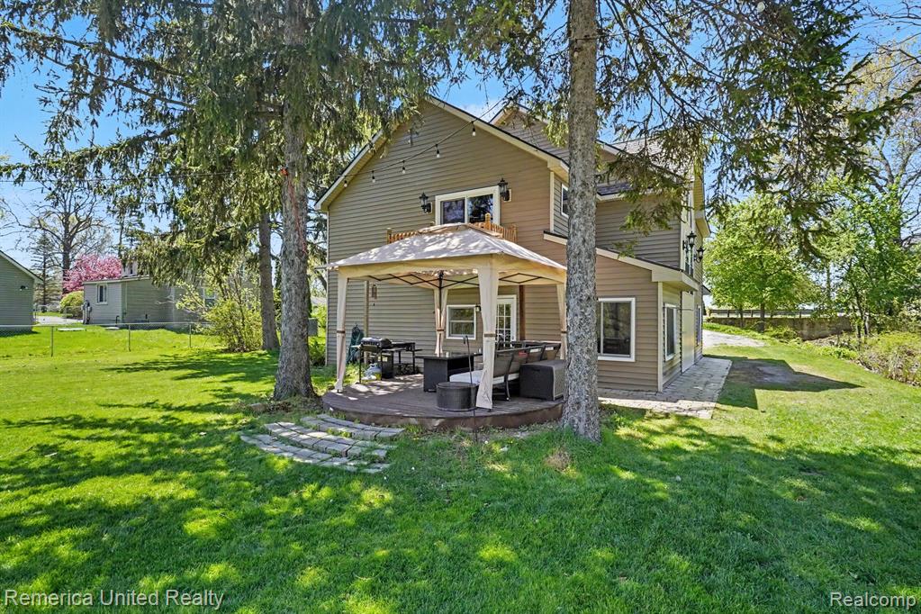 1736 Shoreline Drive, Hartland, MI 48353 — Photo 21
