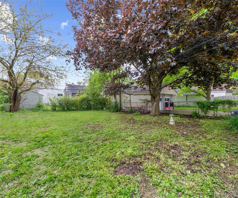 2017 HARDING Avenue, Ypsilanti, MI 48197 — Photo 37