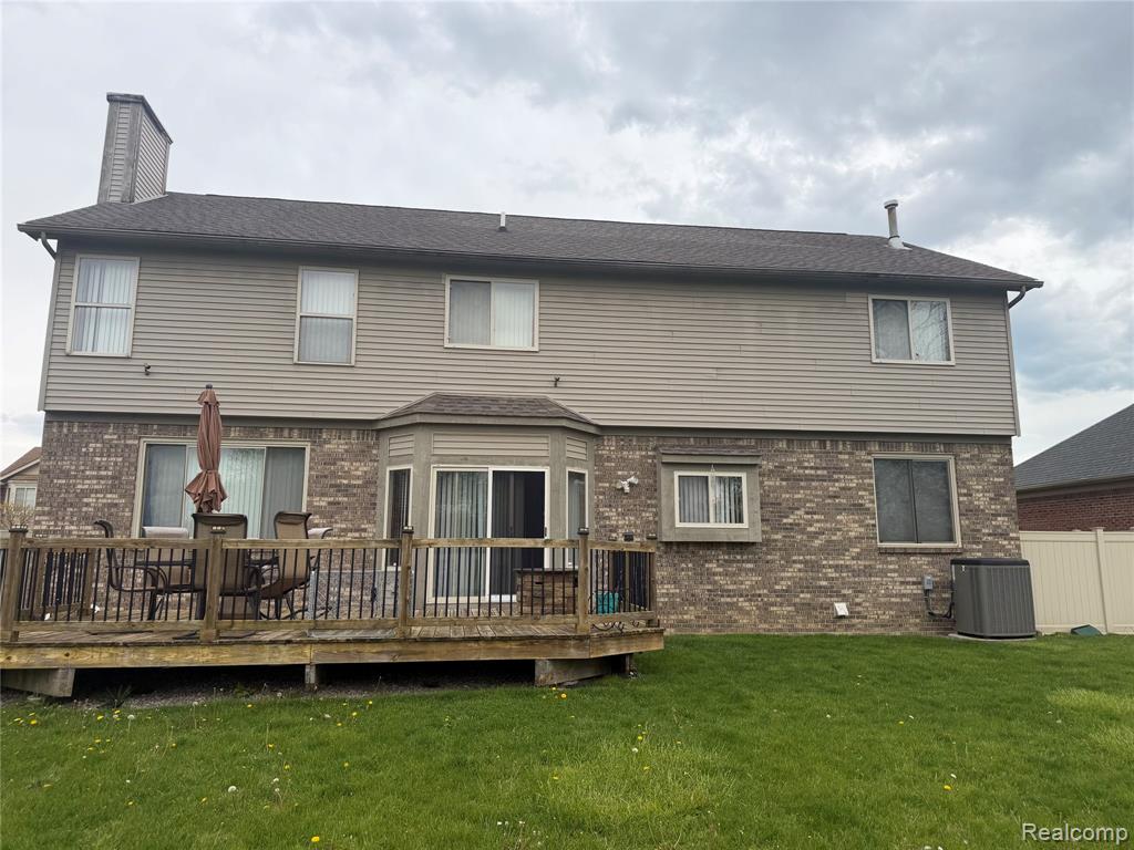 26940 Cedar Run Court, Woodhaven, MI 48183 — Photo 24