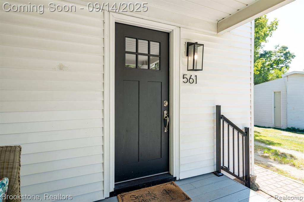 561 Pontiac Street, Oxford, MI 48371 — Photo 4
