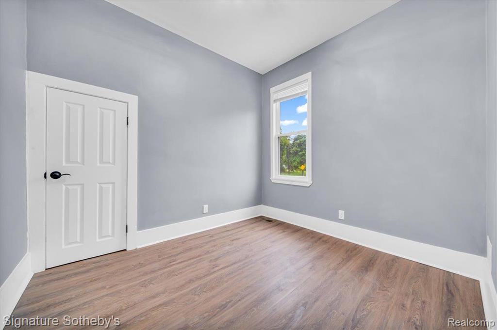 4245 Crane, Detroit, MI 48214 — Photo 23