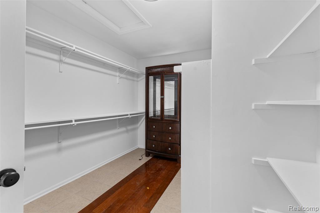 12173 Chandler Drive, Plymouth, MI 48170 — Photo 32