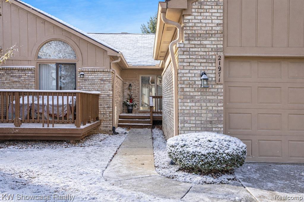 21971 Lancrest Court, 293, Farmington Hills, MI 48335 — Photo 3