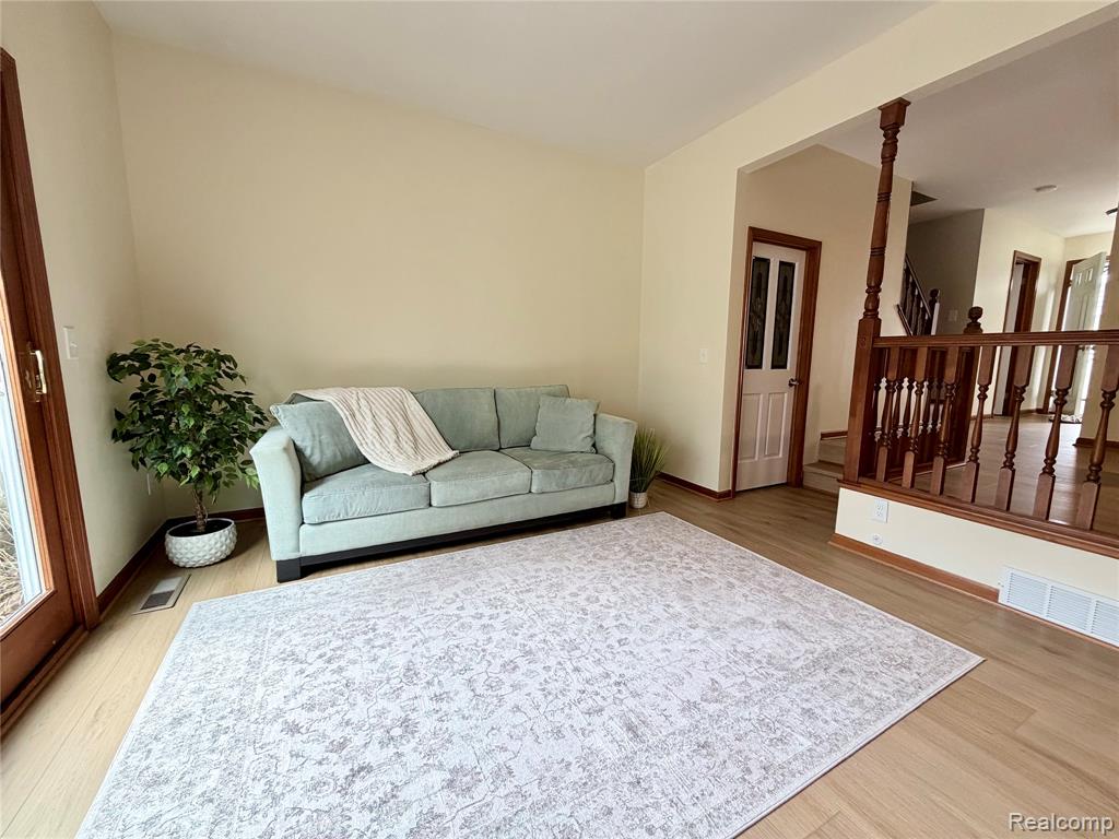 20204 Longwood Court, Northville, MI 48167 — Photo 9