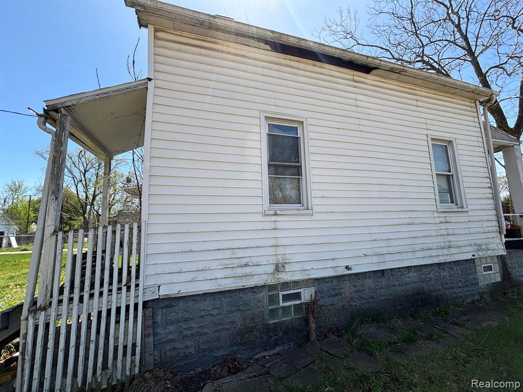 5572 CADILLAC Avenue, Detroit, MI 48213 — Photo 29