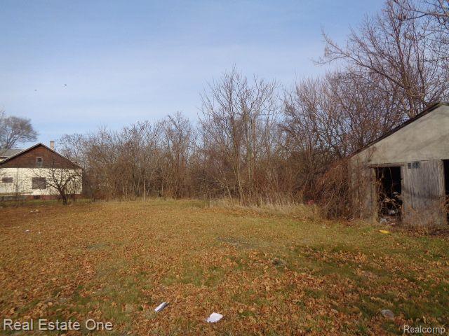 3806 BELVIDERE Street, Detroit, MI 48214 — Photo 7