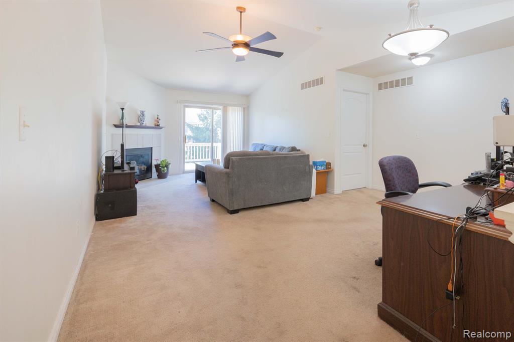 17415 N LUCILLE Circle, New Boston, MI 48164 — Photo 13