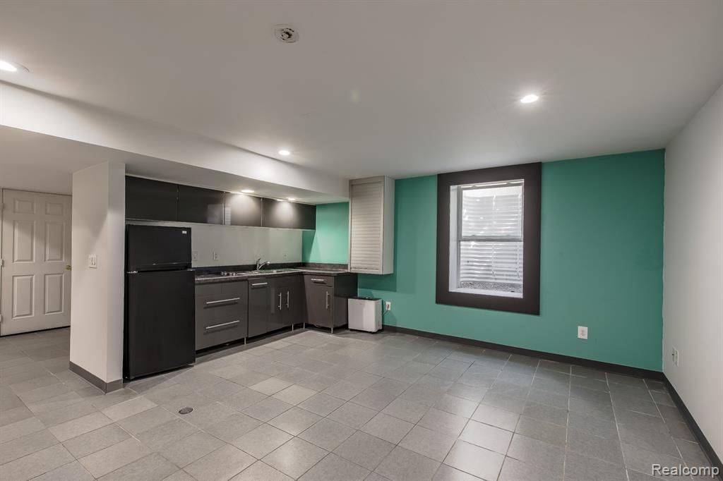 48 Rosemary Street, Lapeer, MI 48446 — Photo 59