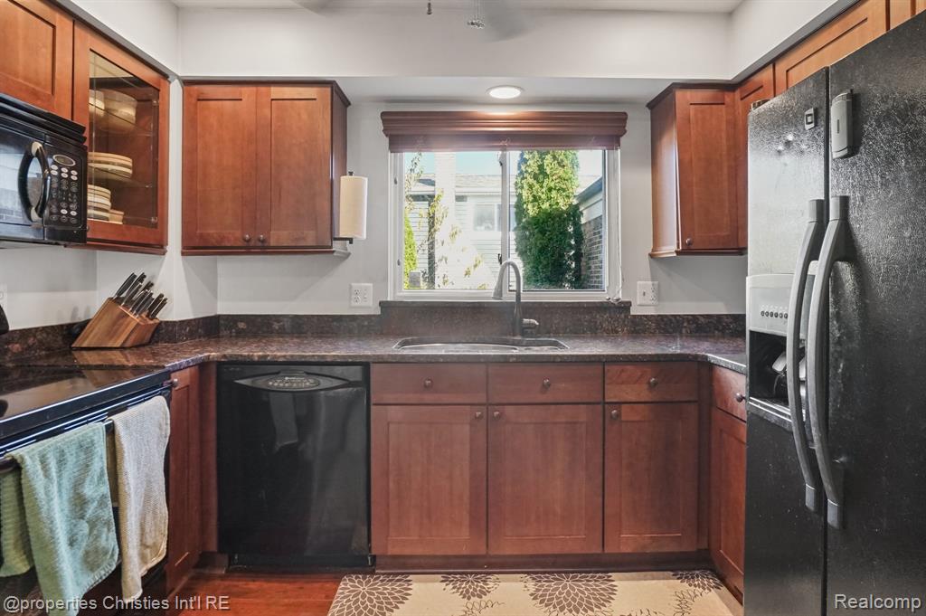 776 Kings Way, Canton, MI 48188 — Photo 18