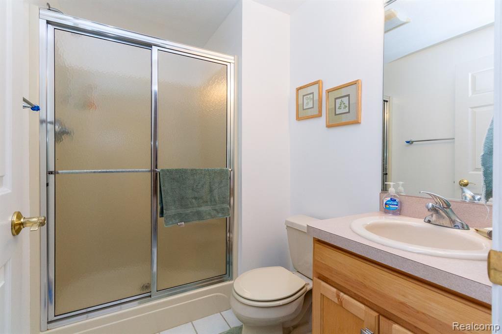 211 PIERCE LAKE Drive, Chelsea, MI 48118 — Photo 34