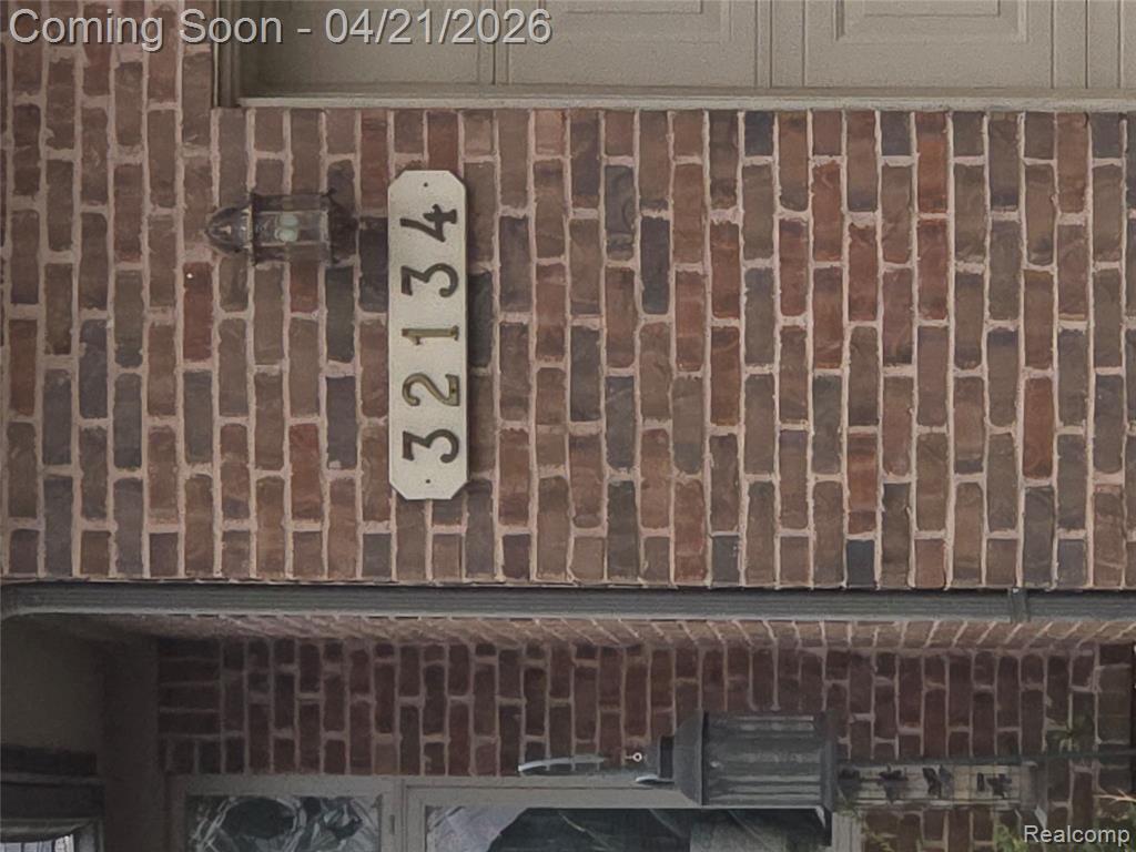 32134 Leona Street, Garden City, MI — Photo 2