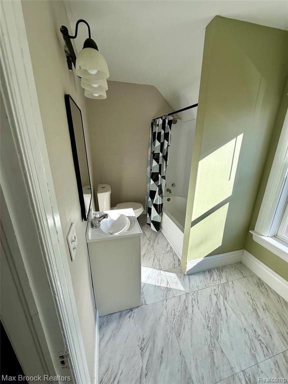 621 Pierson Street, Flint, MI 48503 — Photo 11