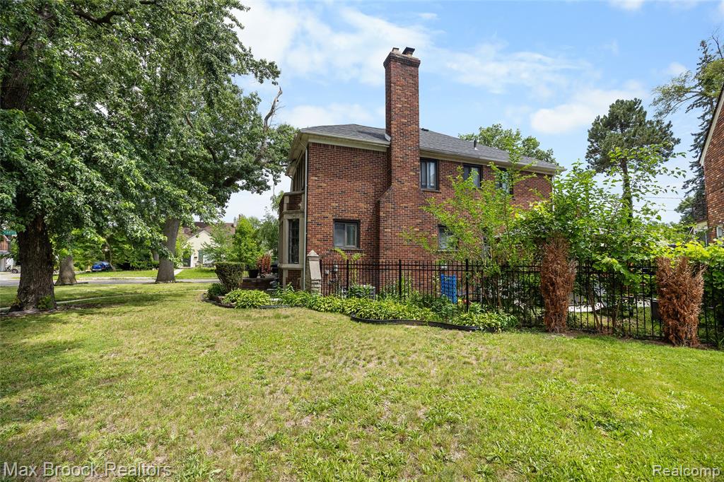 20096 Shrewsbury Road, Detroit, MI 48221 — Photo 61