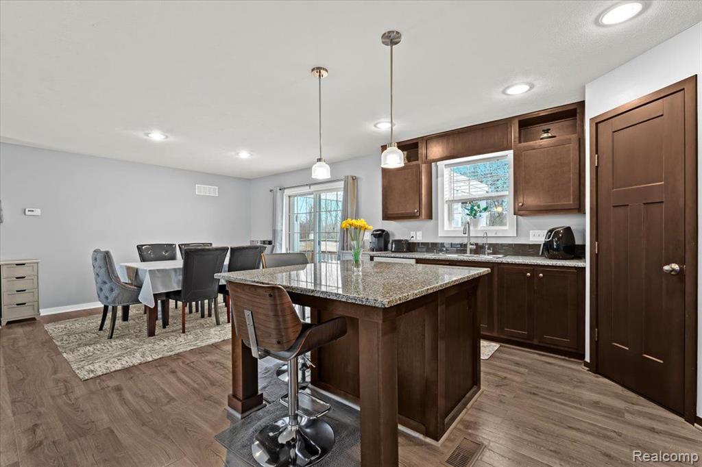 11209 SPRING ARBOR, South Lyon, MI 48178 — Photo 12