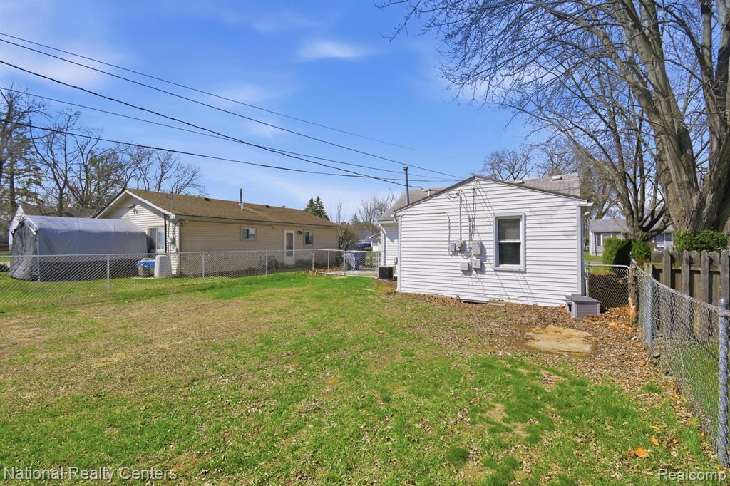 5864 N Harvey Street, Westland, MI — Photo 30