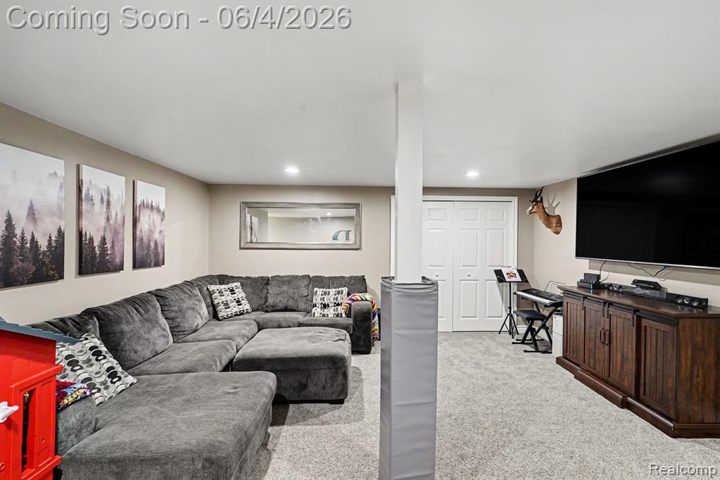 9875 Buckhorn Lake Road, Holly, MI 48442 — Photo 32
