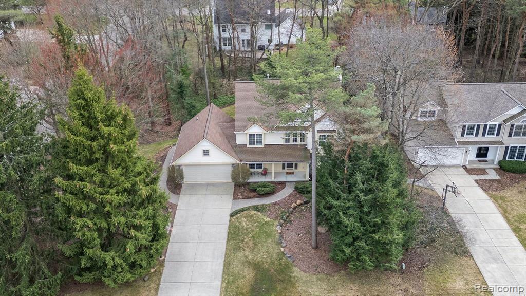 6037 Pine Needle Court, Clarkston, MI — Photo 39