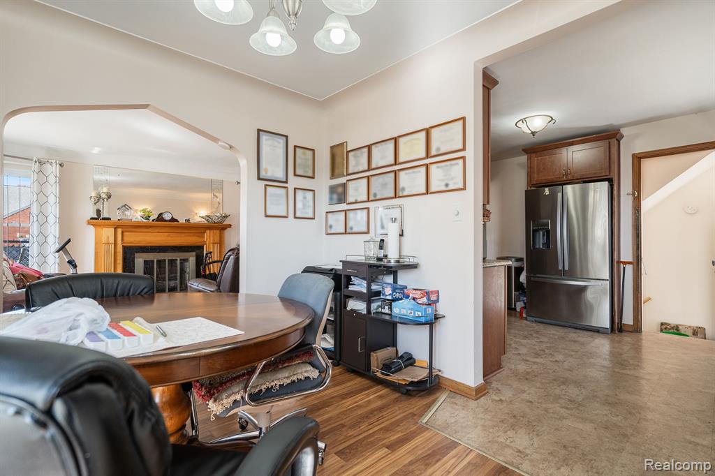 4279 E OUTER Drive, Detroit, MI 48234 — Photo 13