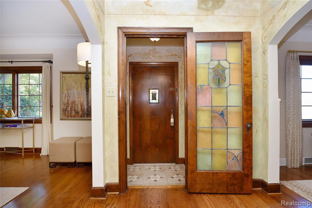 32470 Norchester Street, Beverly Hills, MI 48025 — Photo 4