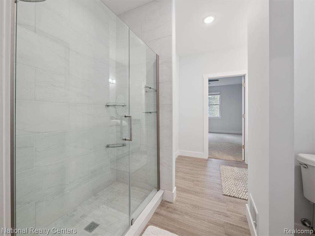 13163 Harbor Landings Drive, 112, Fenton, MI 48430 — Photo 28